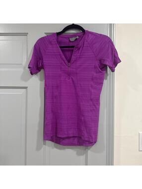 Athleta Purple Short Sleeve Athletic Top with Zip XS